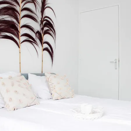 Cozy 2 Bedroom With Free Parking Apartamento
