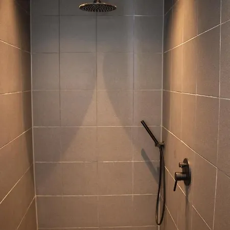 Cozy 2 Bedroom With Free Parking Apartamento *